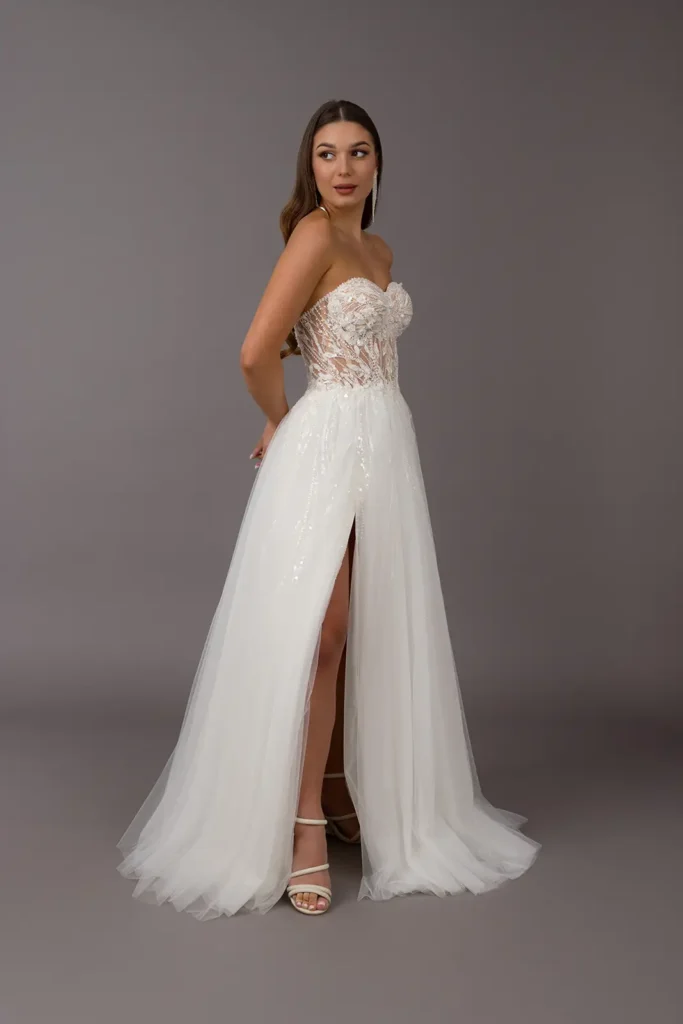 Svadobné šaty Carmen 1 Joanna Nowy Targ